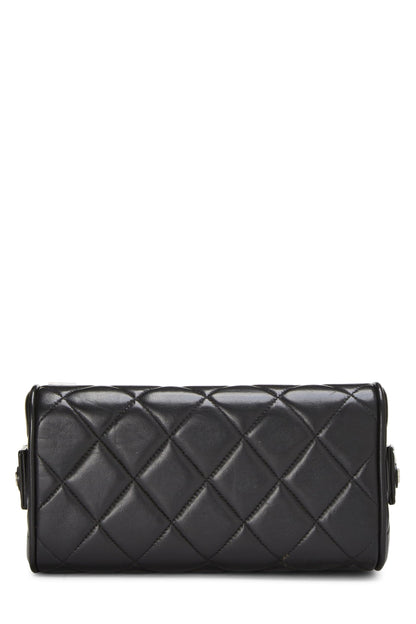 Chanel, Bolso tipo caja de piel de cordero acolchado negro Pre-Loved, Negro