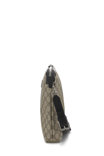 Gucci, sac messager en toile noire GG Supreme d'occasion, noir