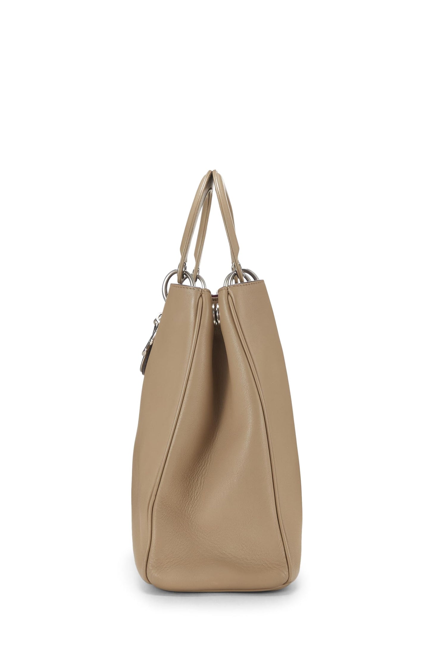 Dior, Pre-Loved Beige Leather Diorissimo Medium, Beige