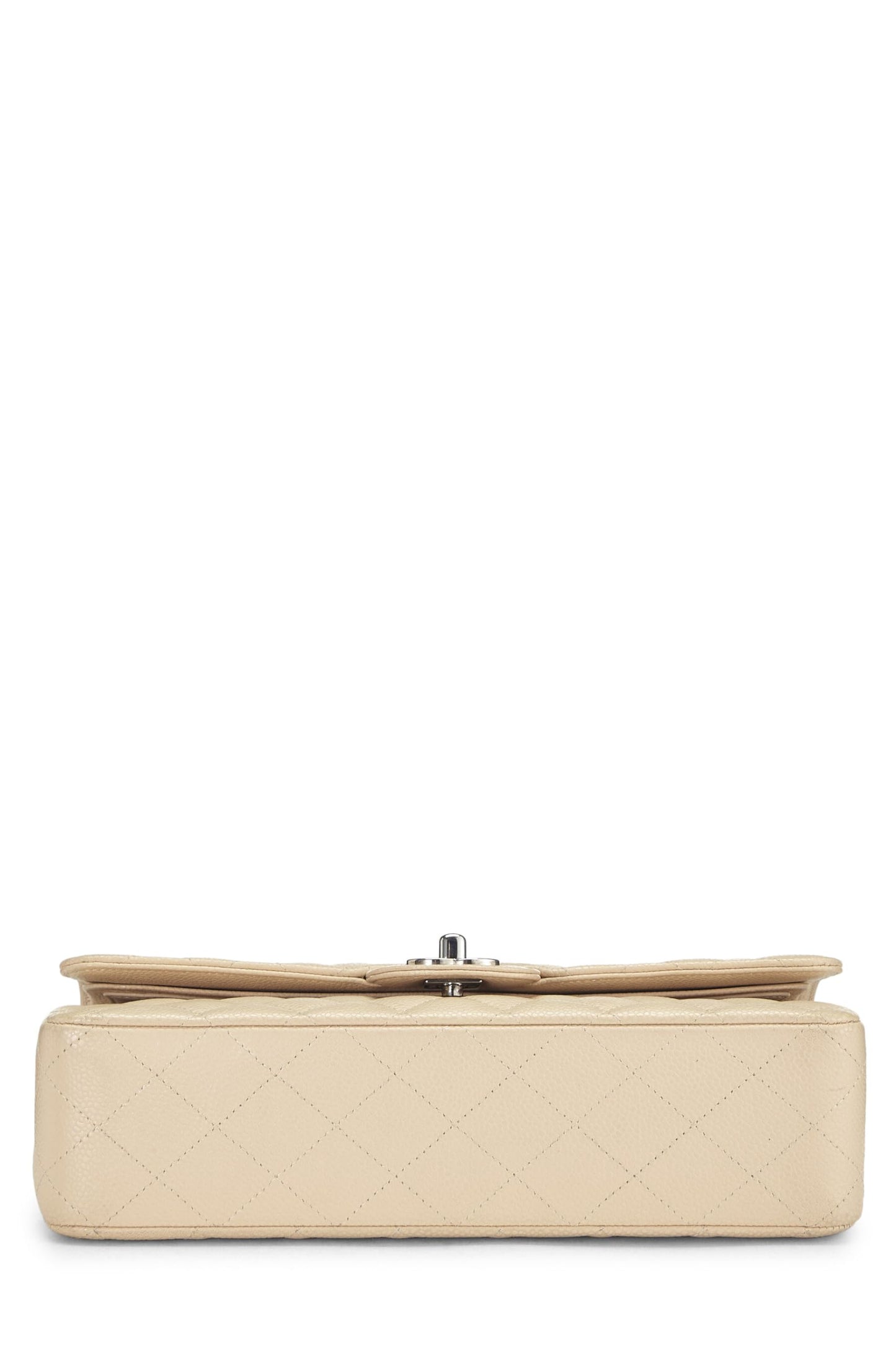 Chanel, sac à rabat double classique matelassé beige caviar d'occasion, taille M, beige