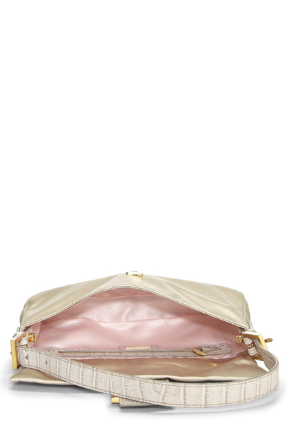 Fendi, Baguette en satin beige d'occasion, blanche