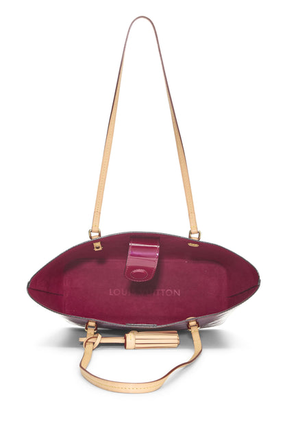 Louis Vuitton, Pre-Loved Pomme D'Amour Vernis Long Beach PM, Purple