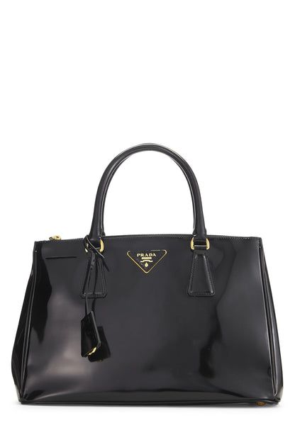 Prada, petit sac fourre-tout en cuir verni noir d'occasion, noir