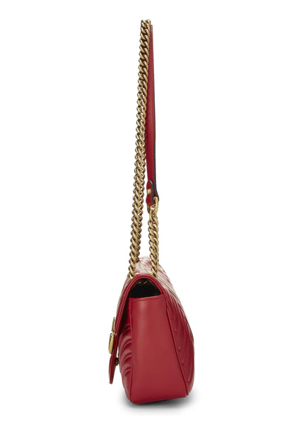 Gucci, sac à bandoulière GG Marmont en cuir rouge d'occasion, petit modèle, rouge