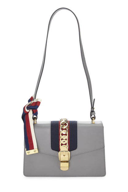 Gucci, petit sac bandoulière Sylvie en cuir gris d'occasion, gris