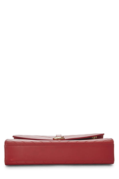 Yves Saint Laurent, Pre-Loved Red Calfskin Envelope Shoulder Bag Large, Red