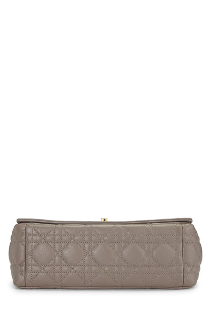 Dior, Sac Caro Medium en cuir de veau Cannage beige d'occasion, gris