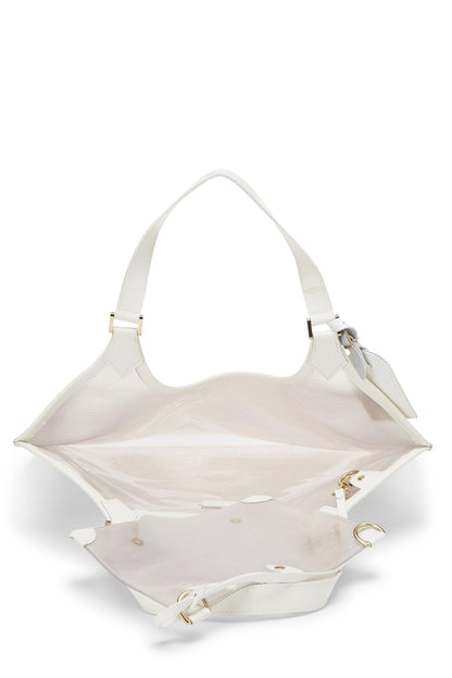 Louis Vuitton, Pre-Loved White Epi Vinyl Lagoon Bay GM, White