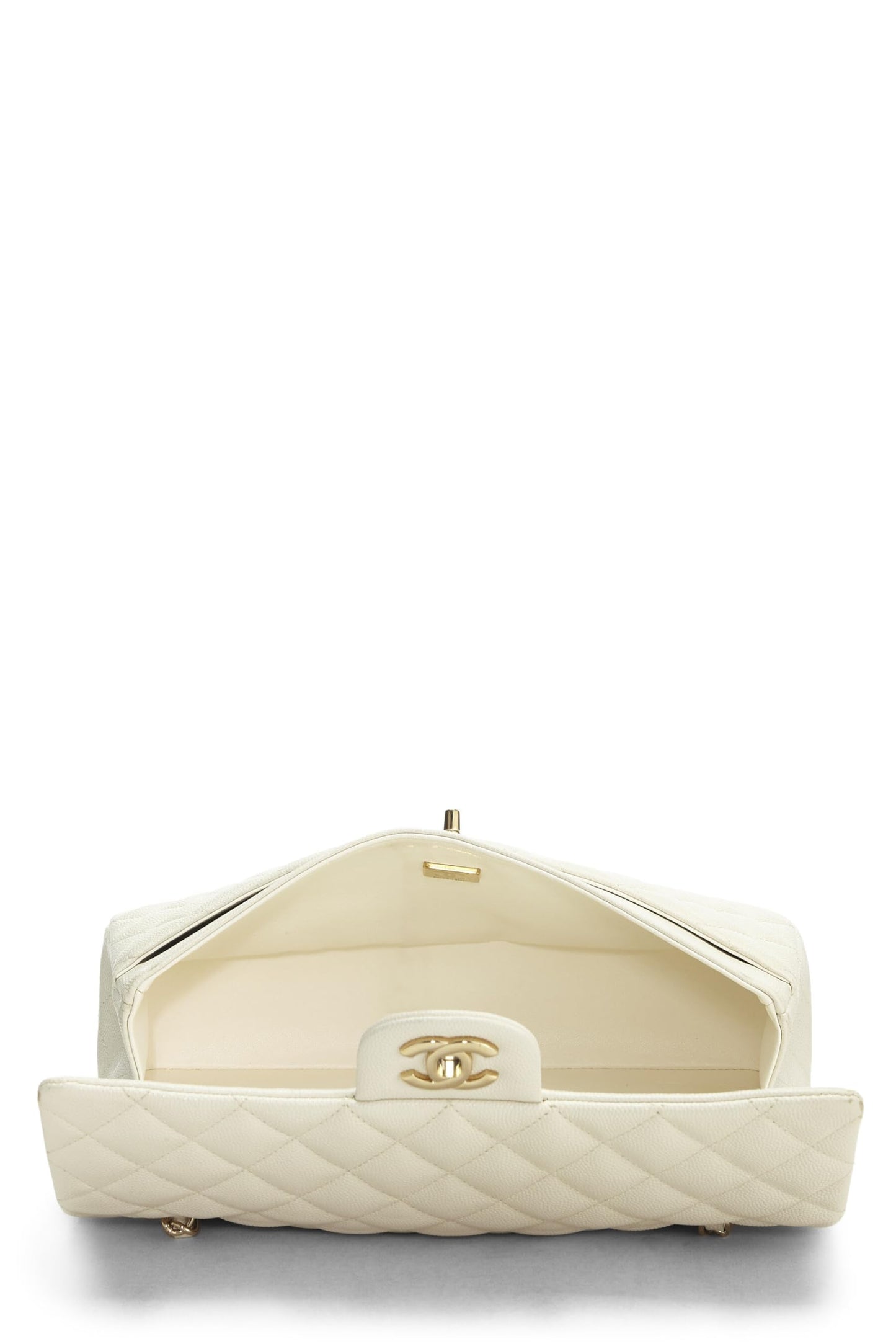 Chanel, sac à main matelassé à double rabat classique Caviar blanc d'occasion, taille M, blanc