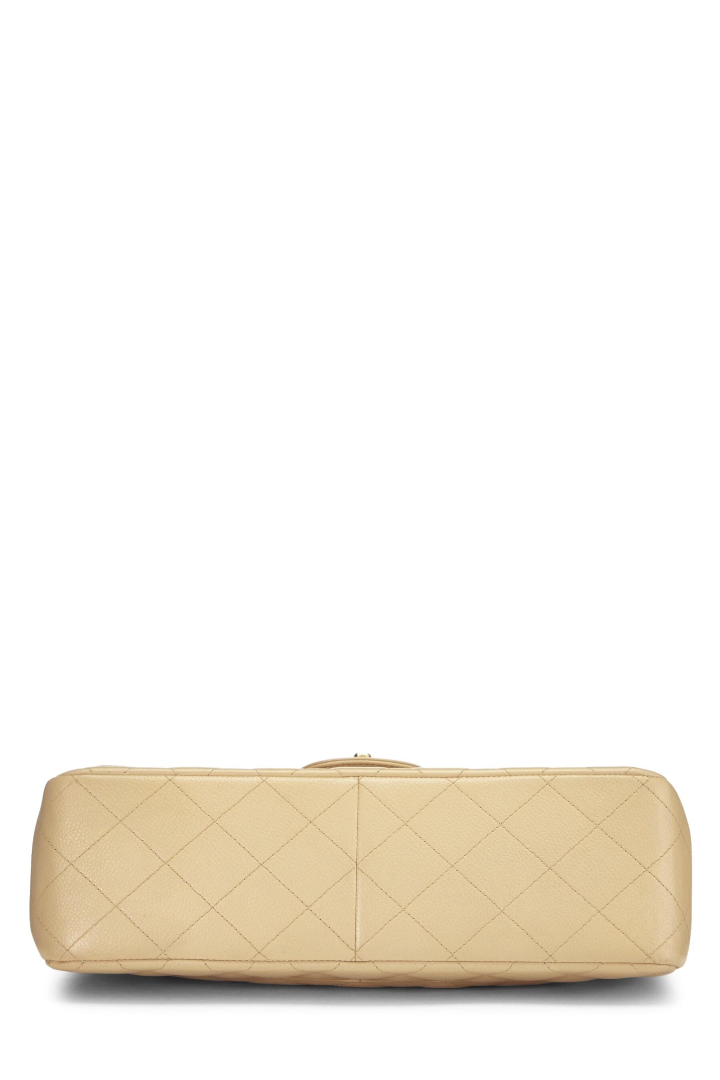 Chanel, Caviar acolchado beige Pre-Loved New Classic Jumbo con doble solapa, Beige