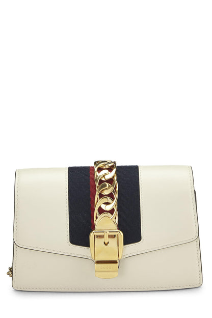 Gucci, Pre-Loved White Leather Sylvie Chain Bag, White