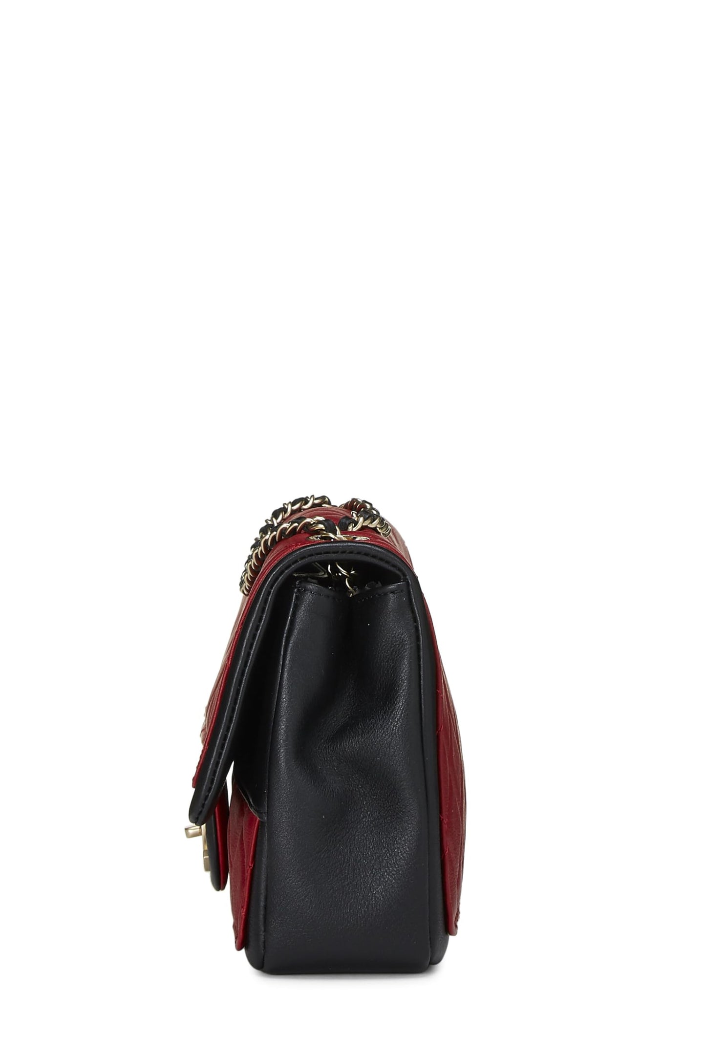 Chanel, sac à rabat graphique en cuir d'agneau matelassé rouge et noir de taille moyenne, multicolore