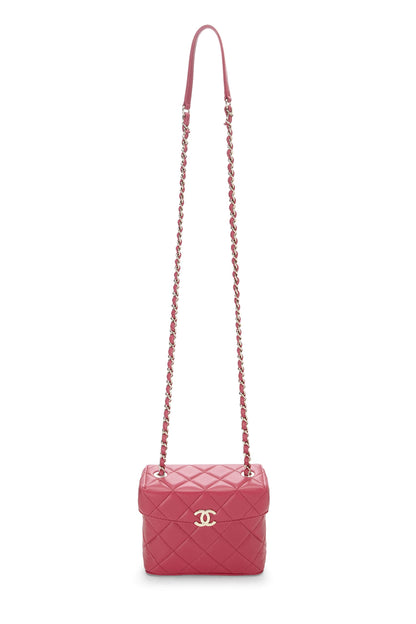 Chanel, sac à main en cuir d'agneau matelassé rose, petit modèle, d'occasion