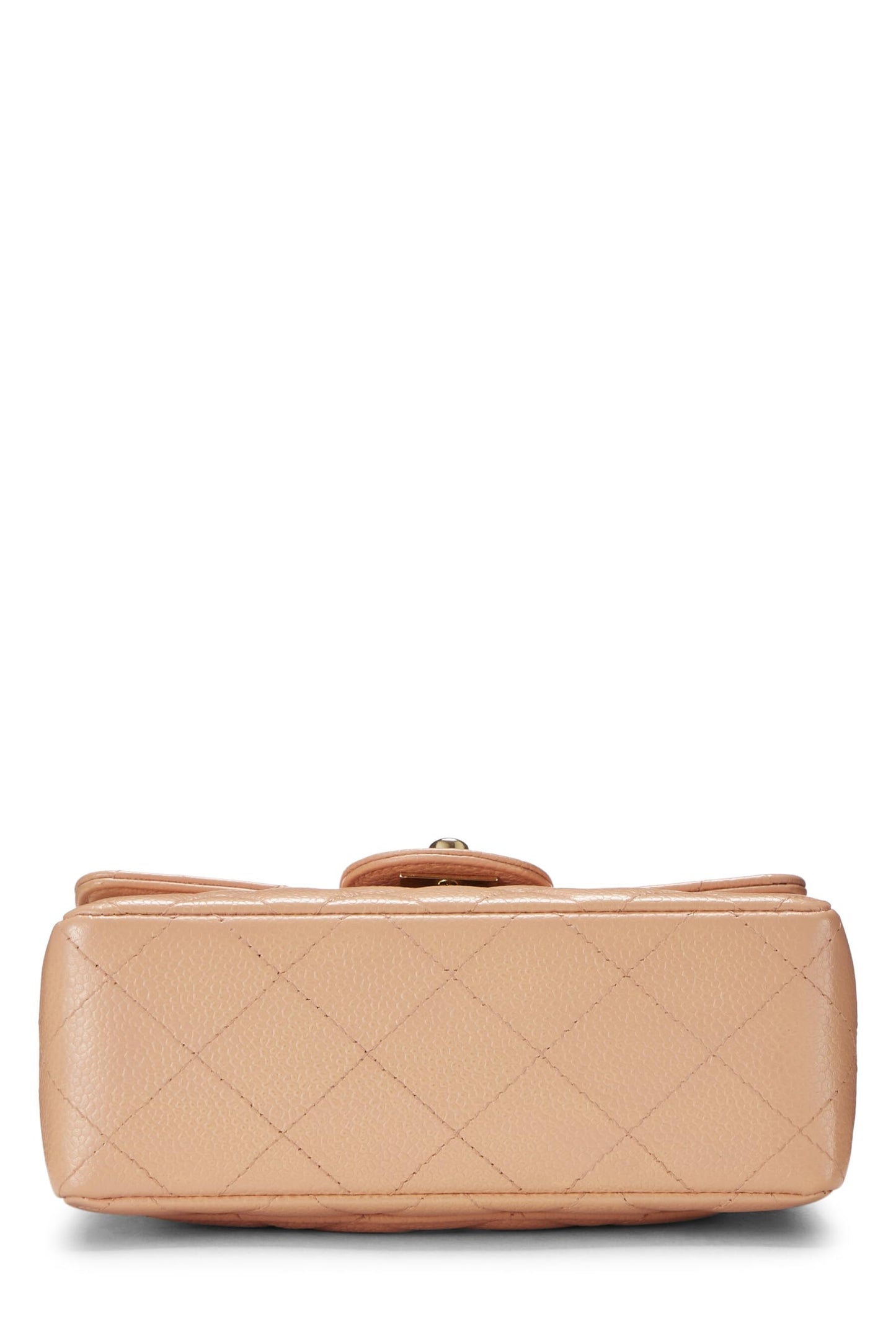 Chanel, Mini sac à rabat matelassé rose caviar d'occasion, rose