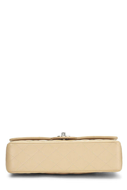 Chanel, sac à rabat double classique matelassé beige caviar d'occasion, taille M, beige