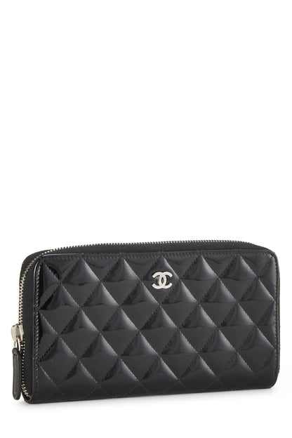 Chanel, Cartera con cremallera de charol acolchado negro Pre-Loved, Negro