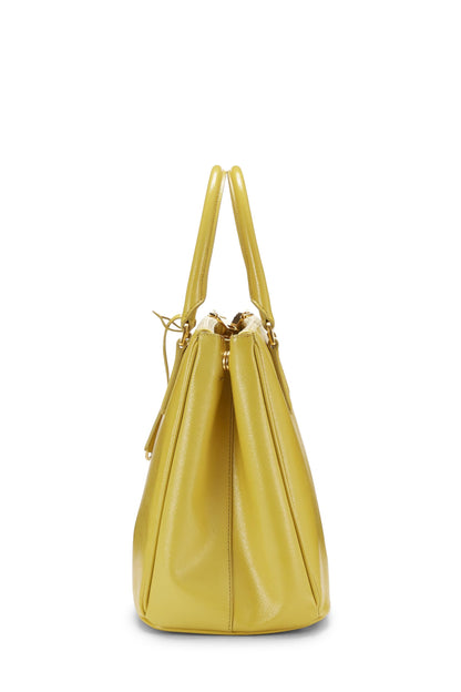 Prada, grand sac fourre-tout exécutif en saffiano jaune d'occasion, jaune