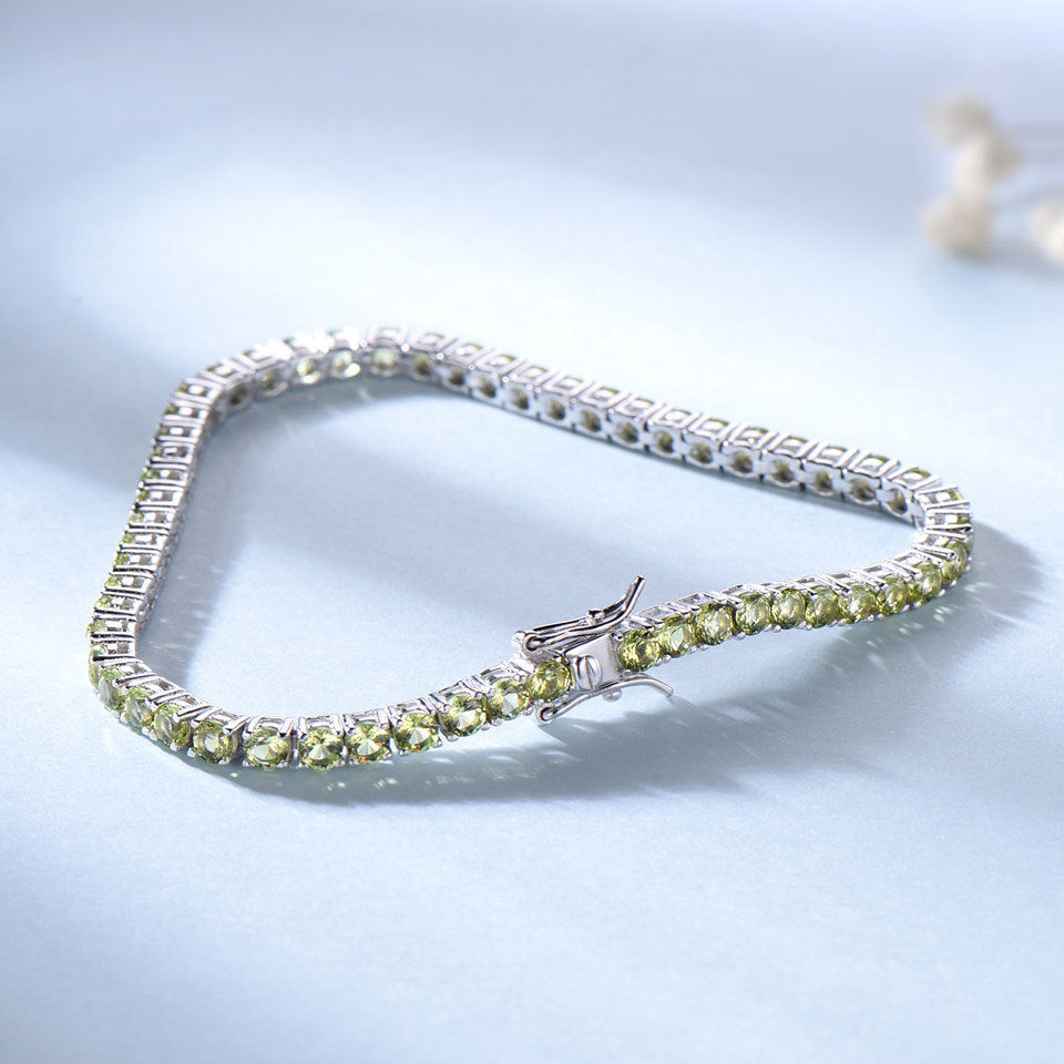 A Row Of Sterling Silver Full Of Diamond Luxury Peridot Bracelet Girls Fashion Simple Bright Silver Bracelet