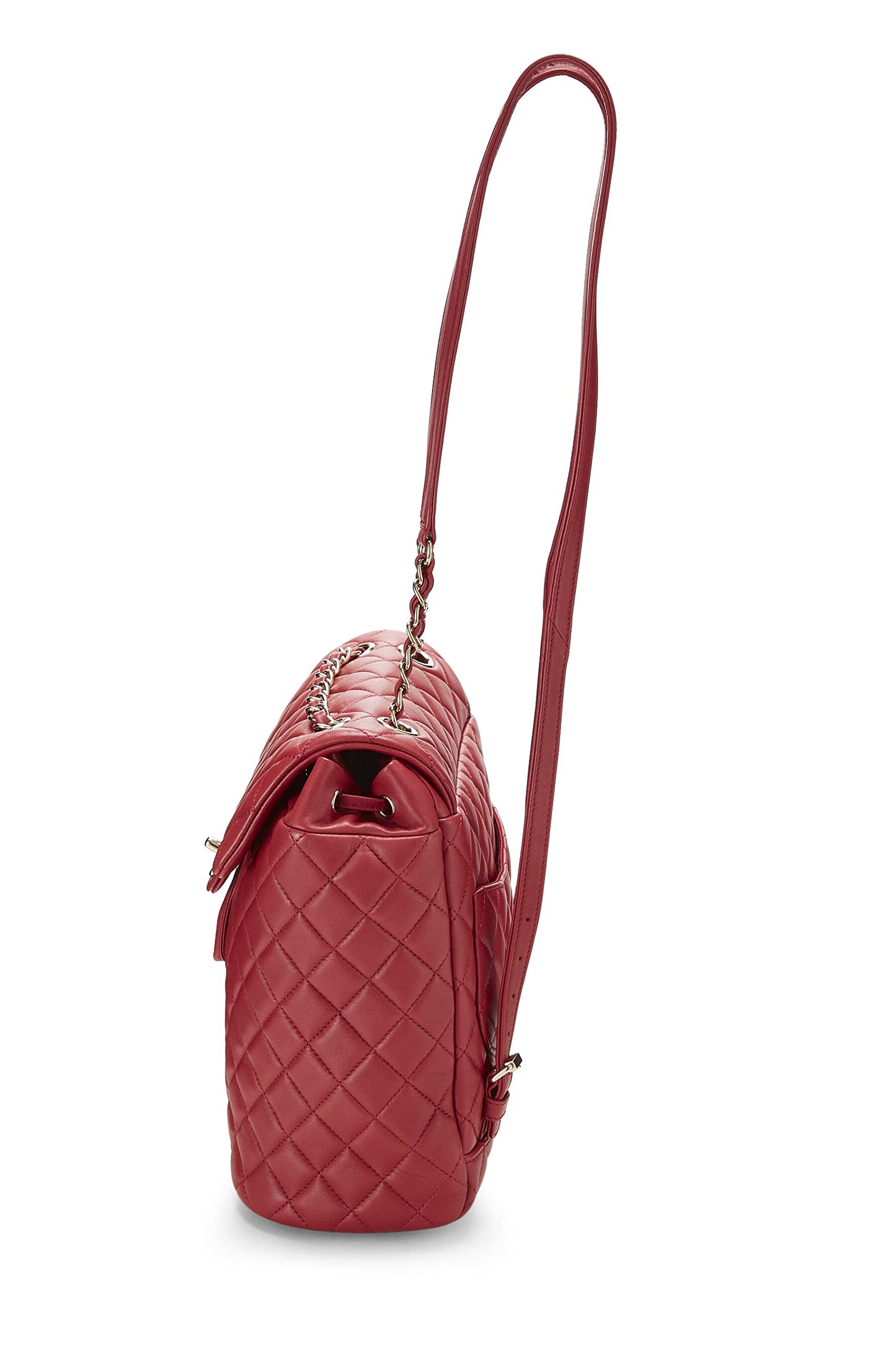 Chanel, Mochila pequeña Urban Spirit de piel de cordero acolchada roja Pre-Loved, Rojo