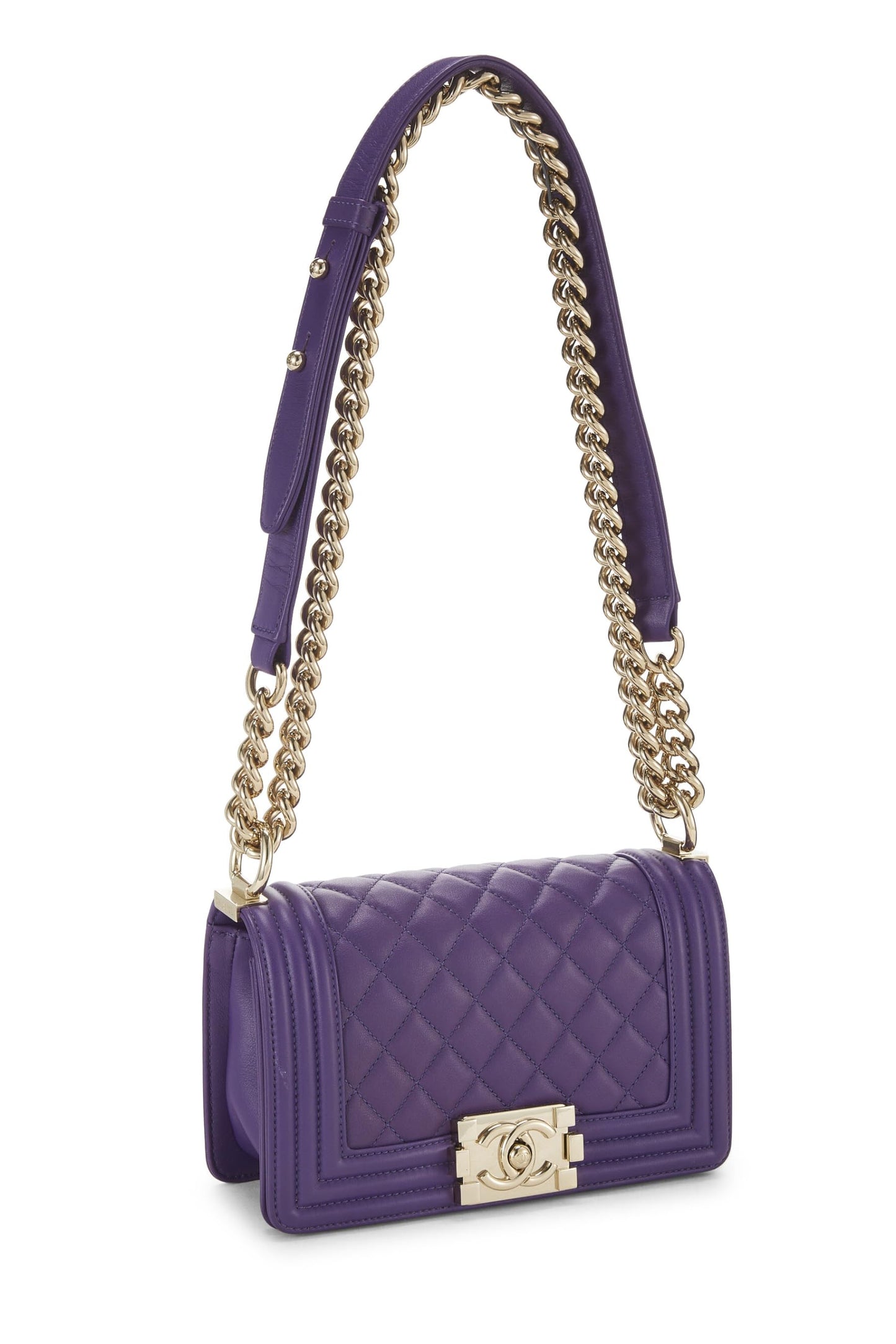 Chanel, petit sac Boy en cuir d'agneau à chevrons violet d'occasion, violet