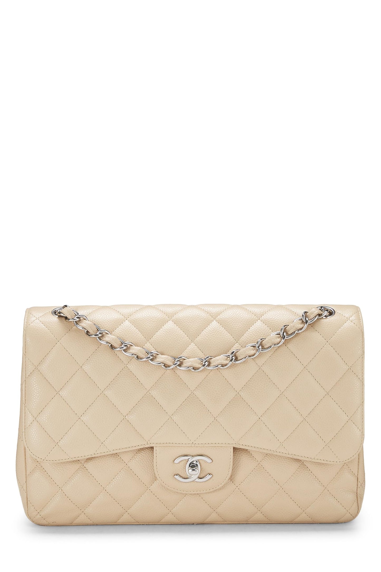 Chanel, sac à main jumbo à double rabat matelassé beige caviar, neuf et d'occasion, beige