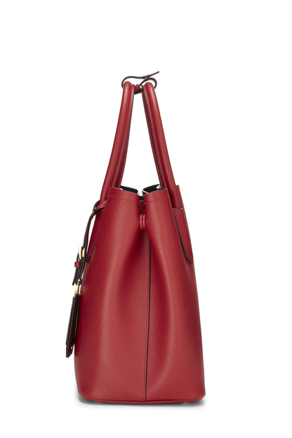 Prada, sac double moyen en saffiano rouge d'occasion, rouge