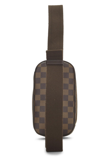 Louis Vuitton, Pochette Gange de lona Damier Ebene pre-amado, Marrón