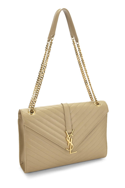 Yves Saint Laurent, sac à bandoulière enveloppe en cuir de veau beige d'occasion, grand modèle, beige