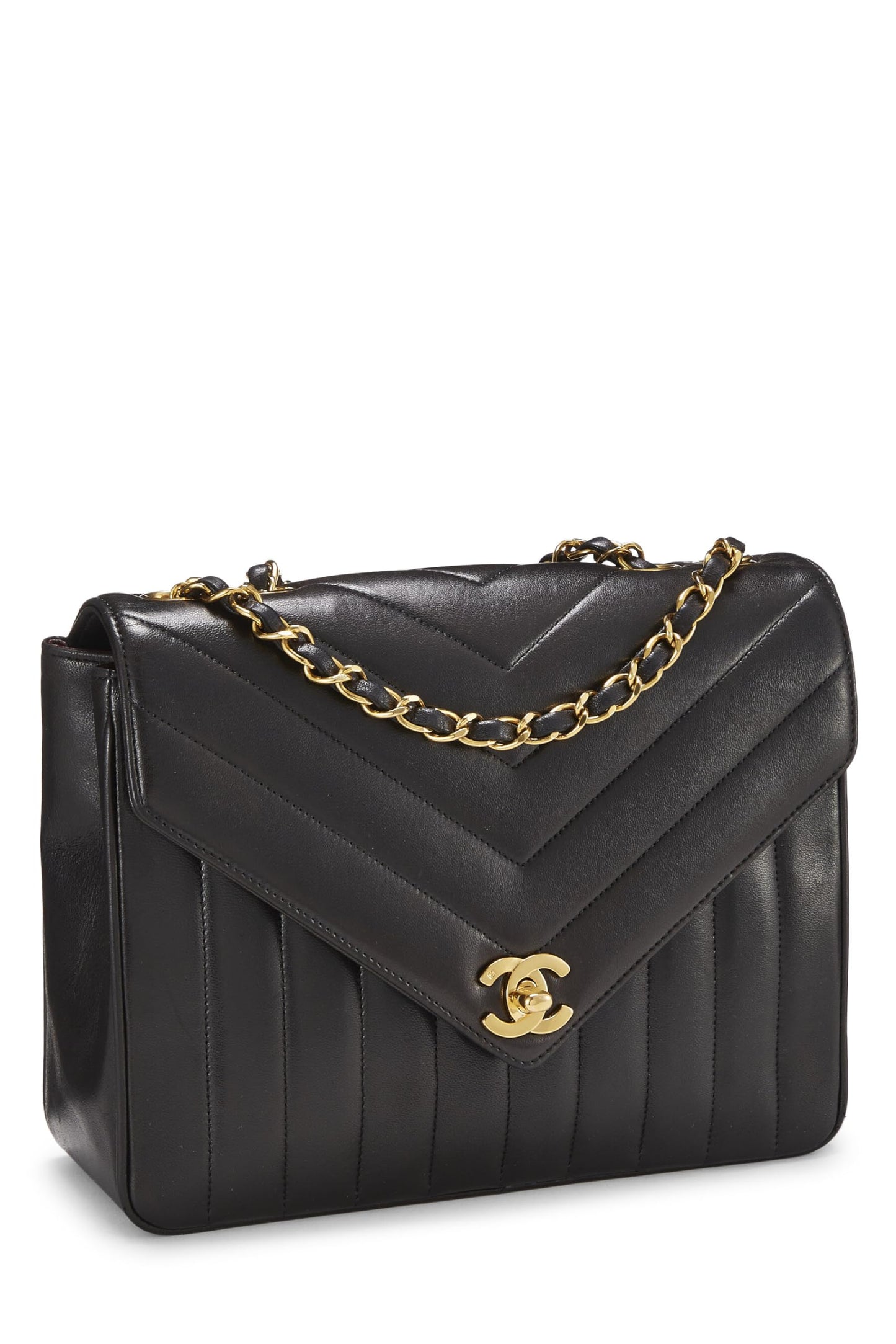 Chanel, petite enveloppe à rabat en cuir d'agneau noir à chevrons d'occasion, noir