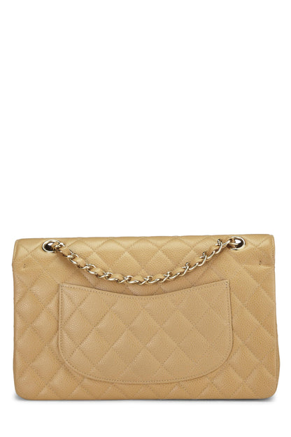 Chanel, sac à rabat double classique matelassé beige caviar d'occasion, taille M, beige