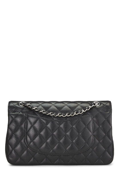 Chanel, sac à main matelassé noir à double rabat classique de taille moyenne, noir