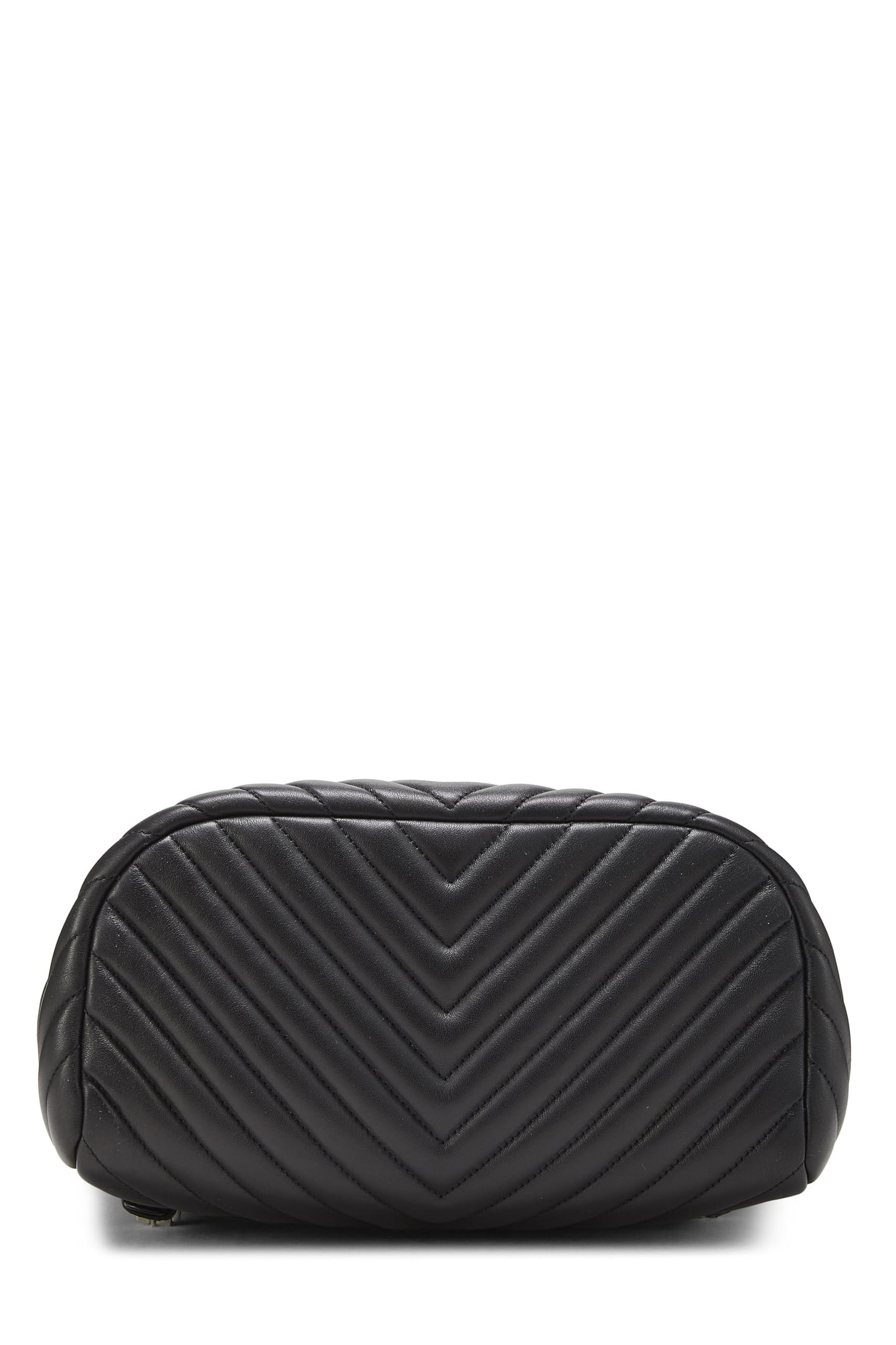 Chanel, Mochila Urban Spirit de piel de cordero con chevron negro Pre-Loved, Negro