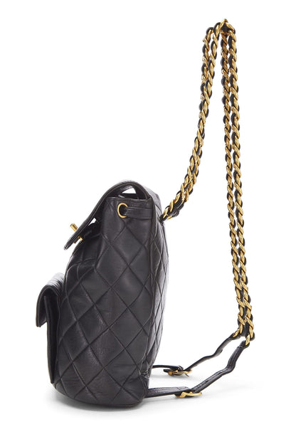 Chanel, sac à dos classique « CC » en cuir d'agneau matelassé noir d'occasion, petit modèle, noir