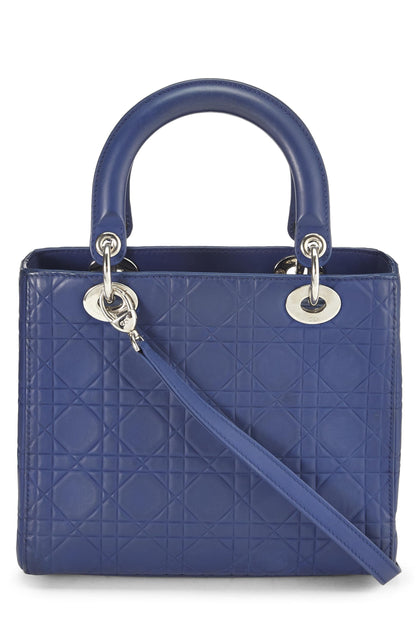 Dior, Lady Dior Medium en cuir de veau Cannage bleu mat d'occasion, bleu