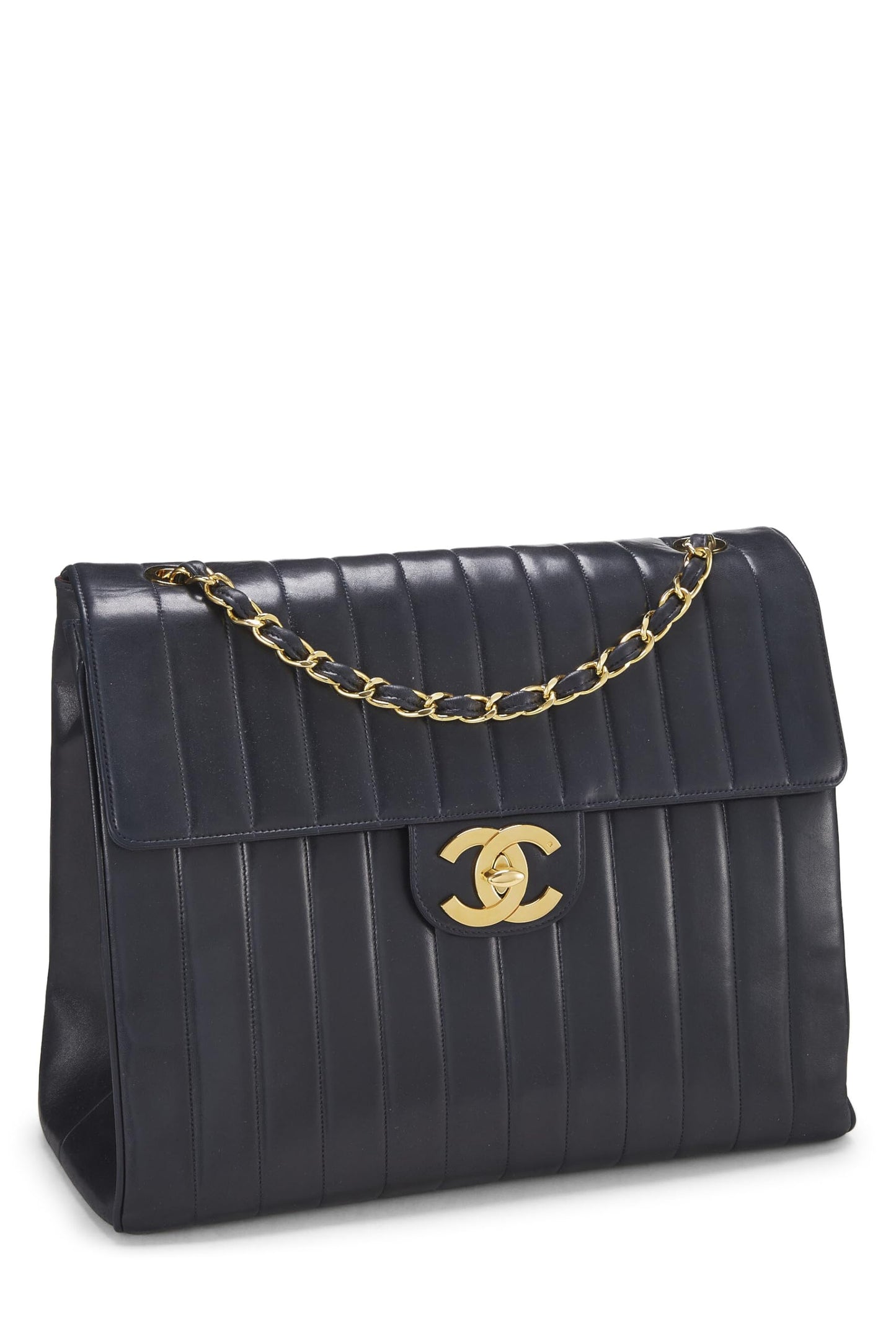 Chanel, Sac à rabat vertical en cuir d'agneau bleu marine XL, d'occasion, bleu marine