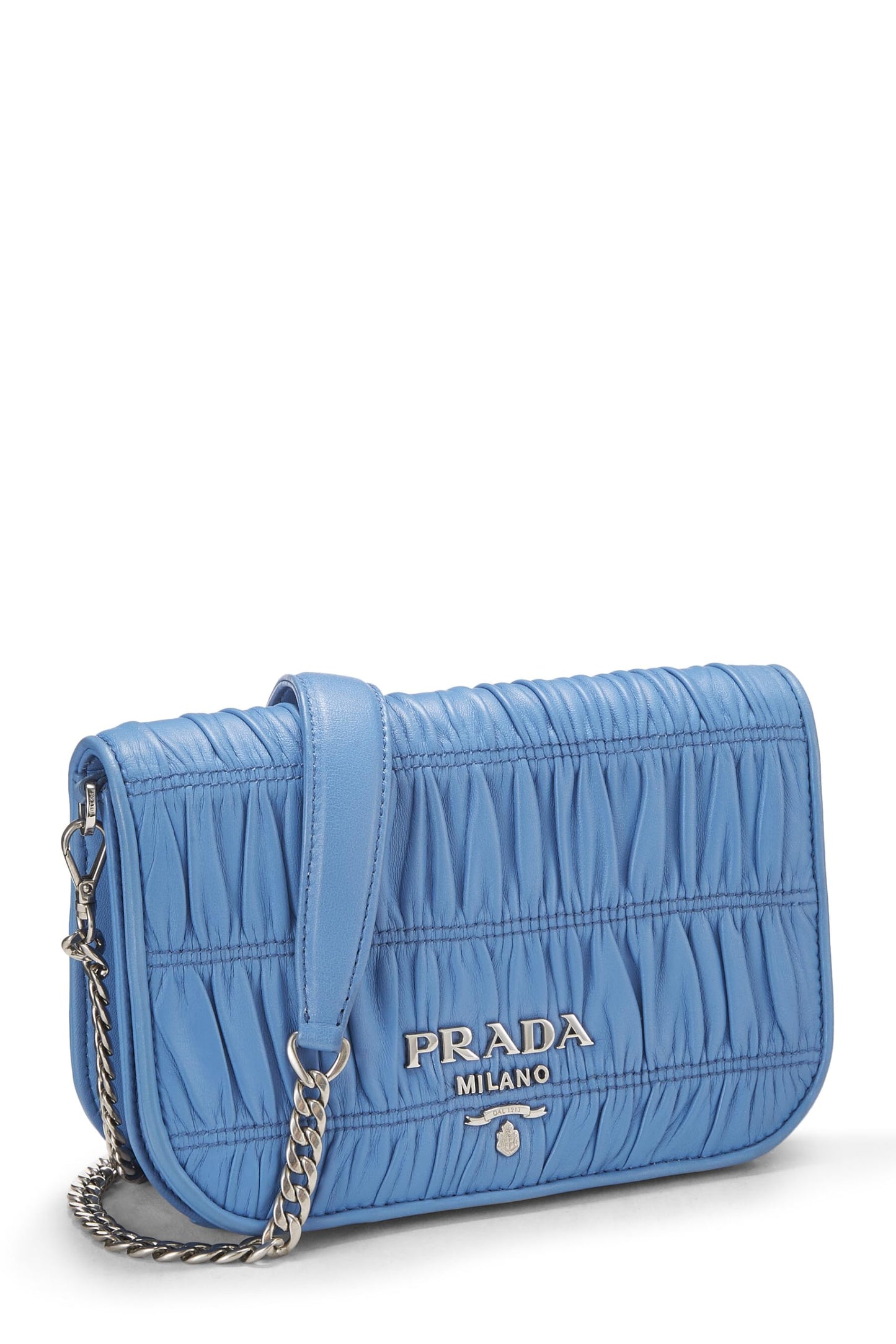 Prada, sac à bandoulière en nappa gaufre bleu d'occasion, bleu