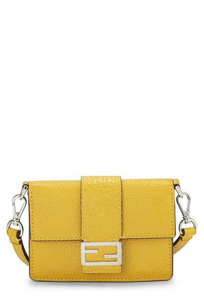 Fendi, Baguette Micro Plate en Cuir de Veau Jaune d'occasion, Jaune