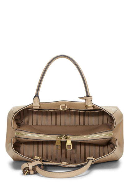 Louis Vuitton, Monogramme Dune pré-aimé Empreinte Montaigne MM, Beige