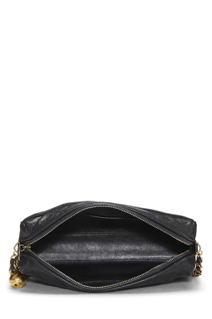 Chanel, Bolso para cámara con bolsillo de caviar acolchado negro Pre-Loved, mediano, Negro