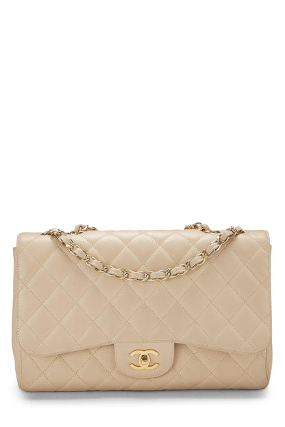 Chanel, sac à rabat jumbo matelassé beige caviar neuf classique d'occasion, beige