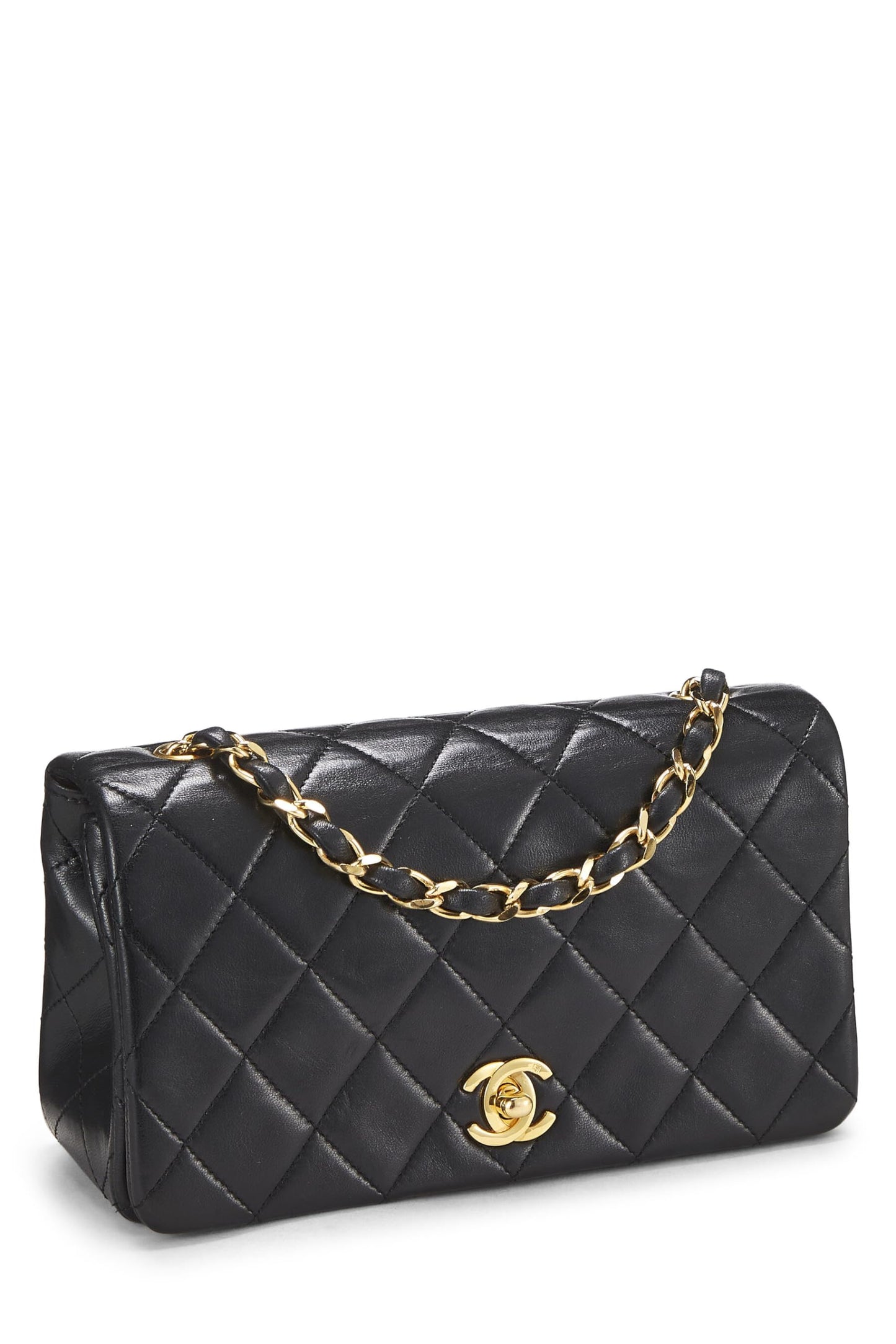 Chanel, Mini sac à rabat en cuir d'agneau matelassé noir d'occasion, noir