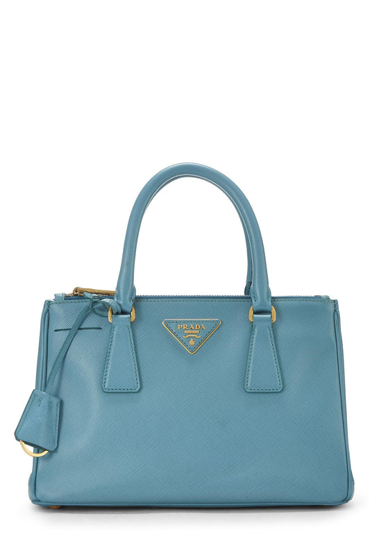 Prada, petit sac fourre-tout exécutif en saffiano bleu d'occasion, bleu