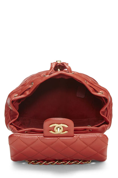 Chanel, Mini sac à dos Urban Spirit en cuir d'agneau matelassé orange d'occasion, Orange