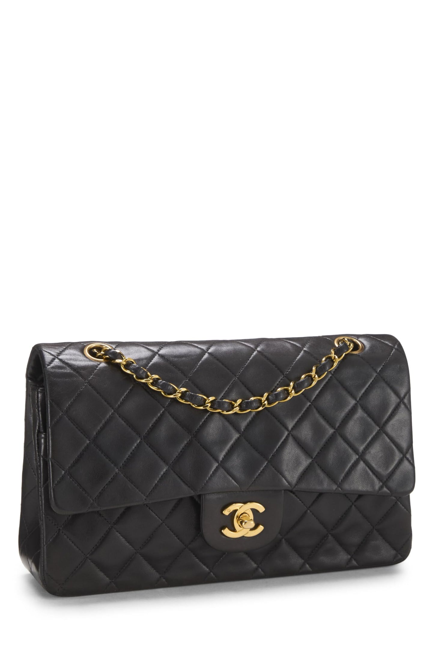 Chanel, Solapa doble clásica de piel de cordero acolchada negra Pre-Loved Mediana, Negro