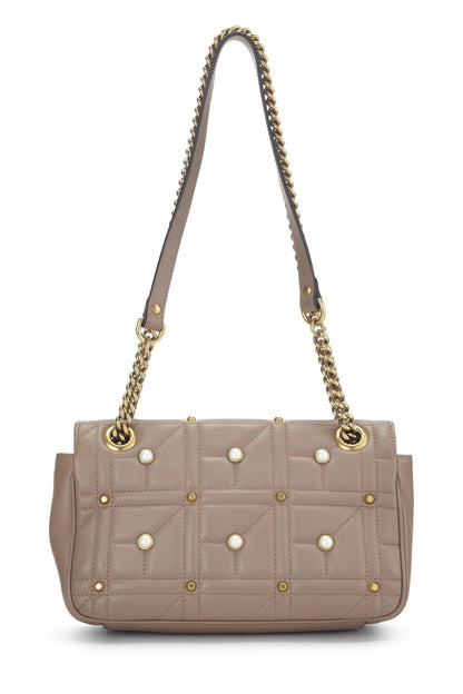 Gucci, sac à bandoulière GG Marmont en cuir rose et fausses perles, petit modèle, beige