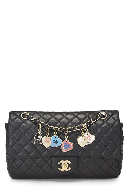 Chanel, sac Valentine à rabat simple de taille moyenne en cuir d'agneau matelassé noir d'occasion, noir