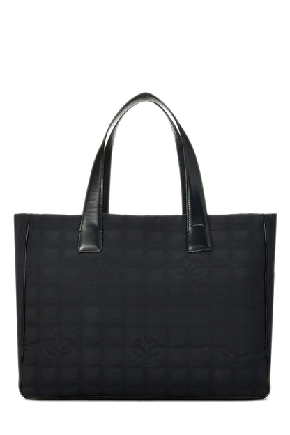 Chanel, Pre-Loved Black Nylon Travel Line Tote Medium, Black