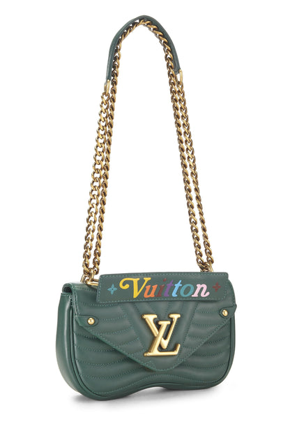 Louis Vuitton, Pre-Loved Green Calfskin Leather New Wave Chain MM, Green