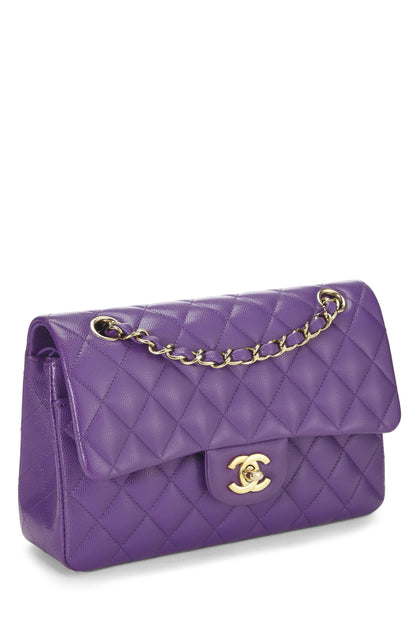 Chanel, sac à main matelassé violet à double rabat classique, petit, d'occasion, violet