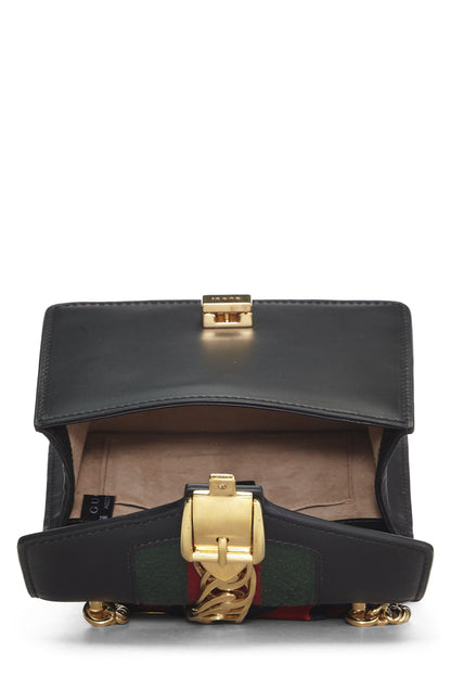 Gucci, Mini sac à chaîne Sylvie en cuir noir d'occasion, noir